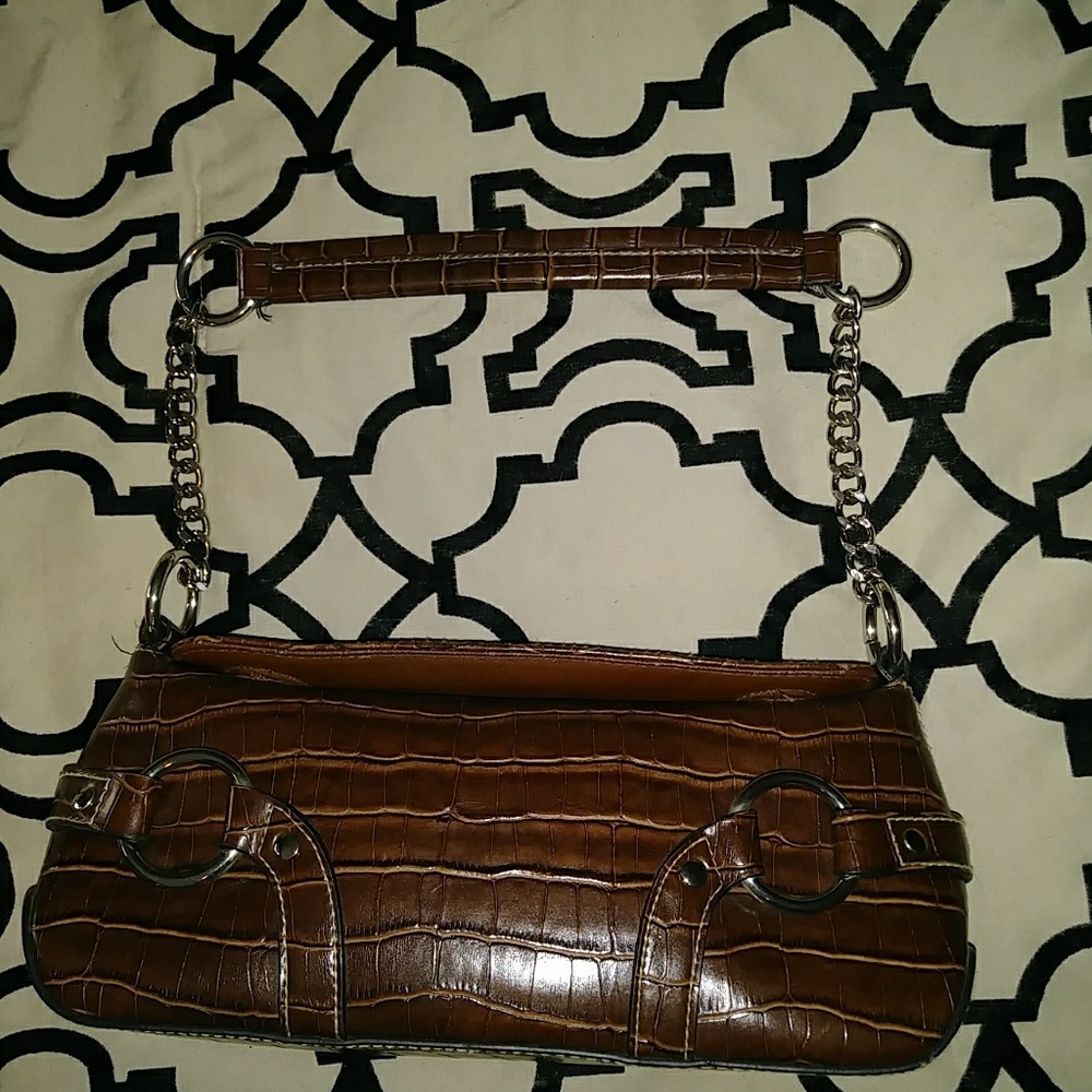 EUC Super Cute Vinyl Man Made Croco Mini Baguette